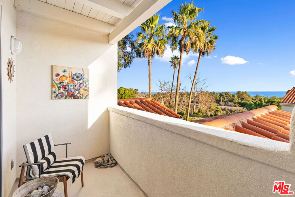 6463 Zuma View Place - Photo 1