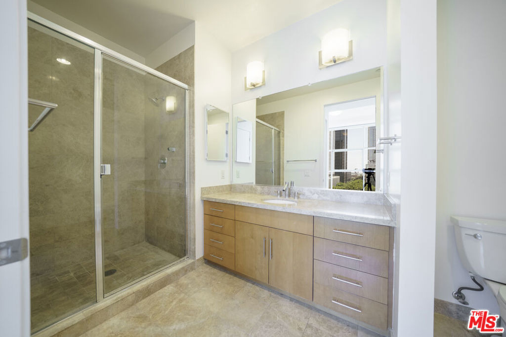 3223 W 6th Street - Photo 9