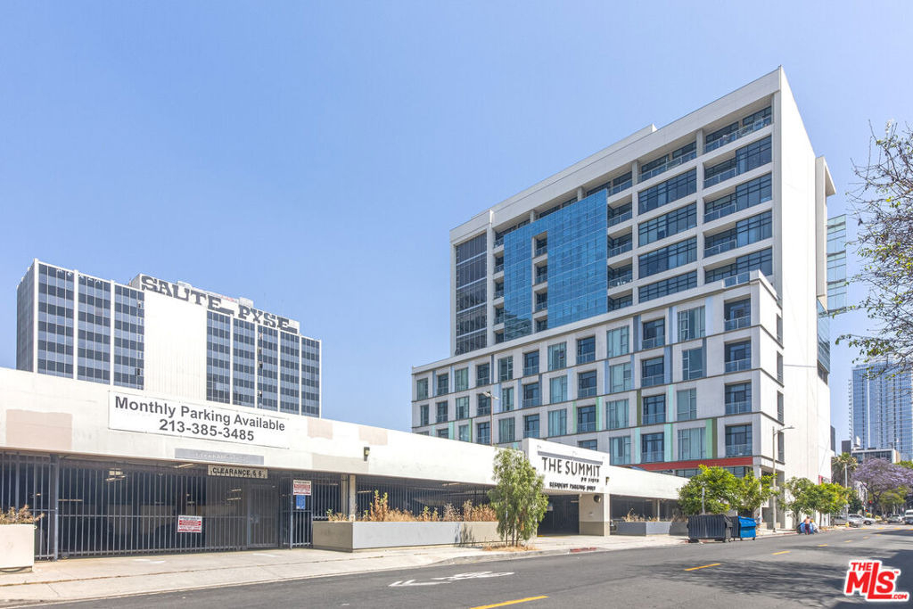 3223 W 6th Street - Photo 13