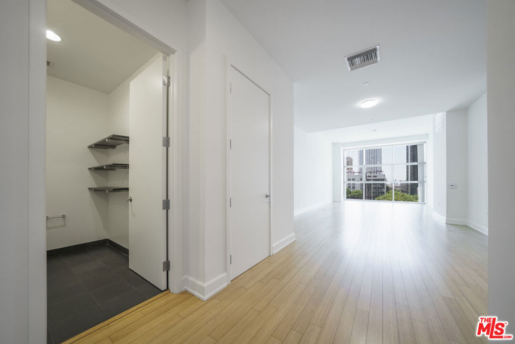 3223 W 6th Street - Photo 1