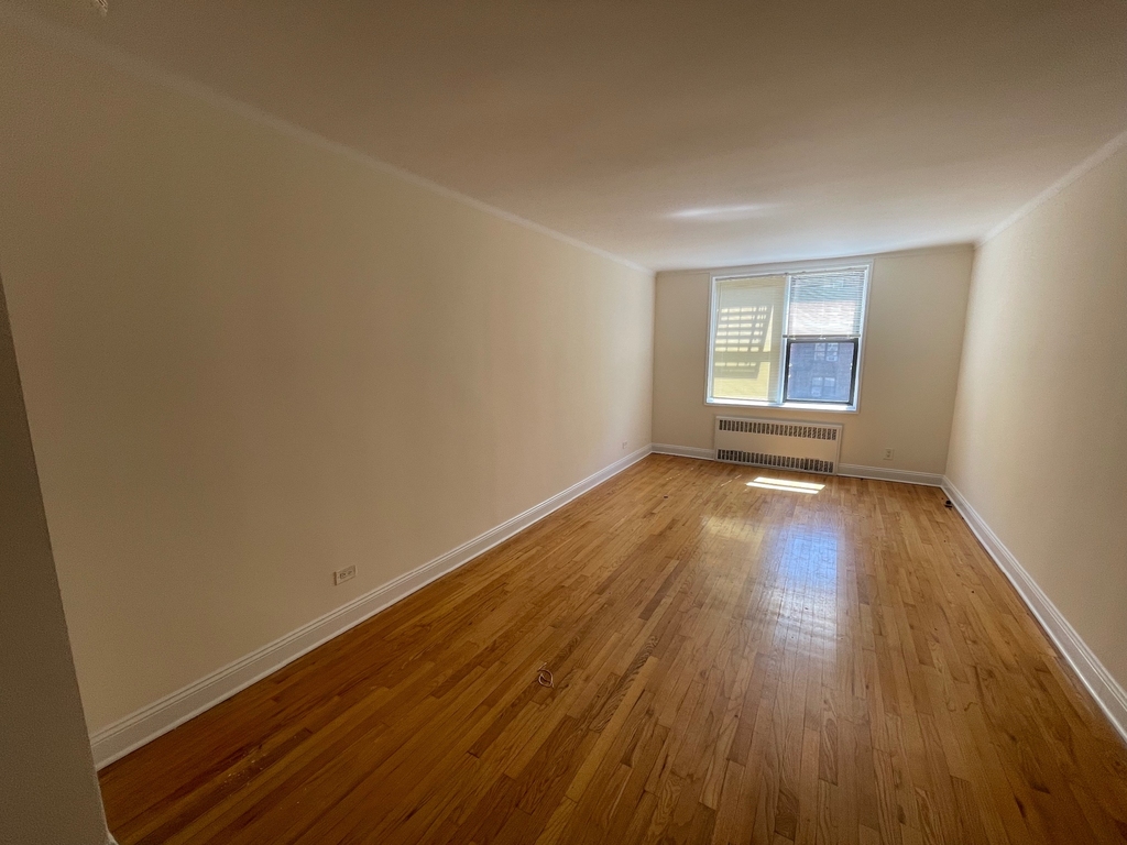 87-15 37th Avenue - Photo 5