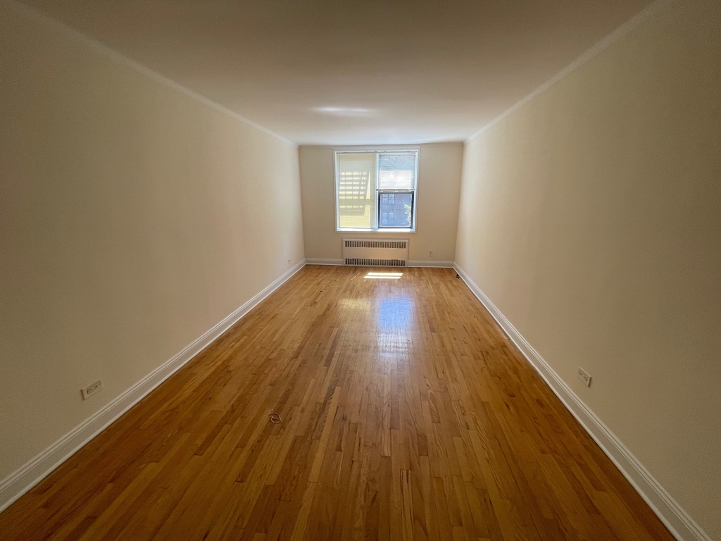 87-15 37th Avenue - Photo 6