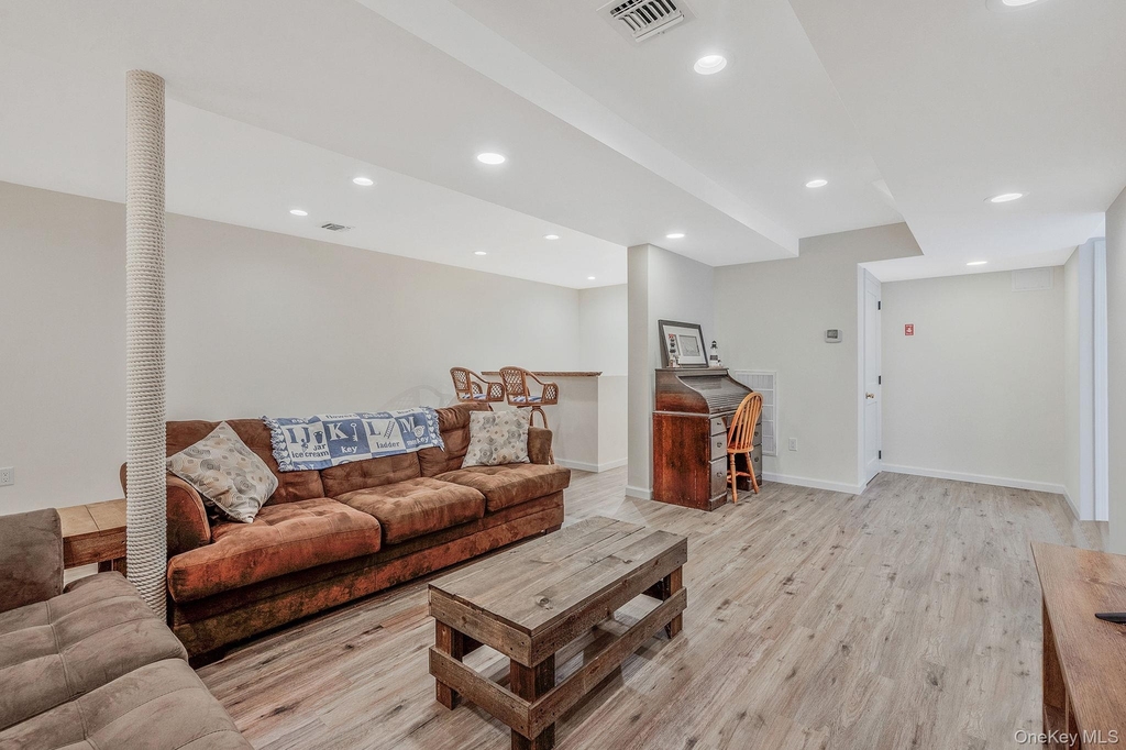 6 Bay Drive - Photo 15