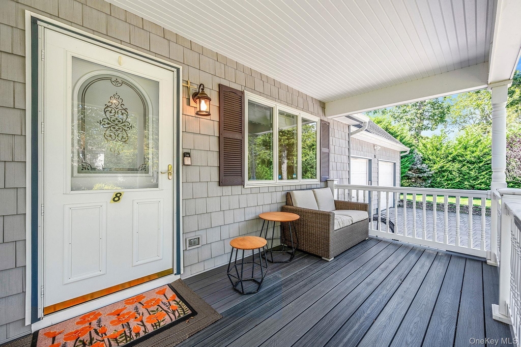 8 Paynes Lane - Photo 1