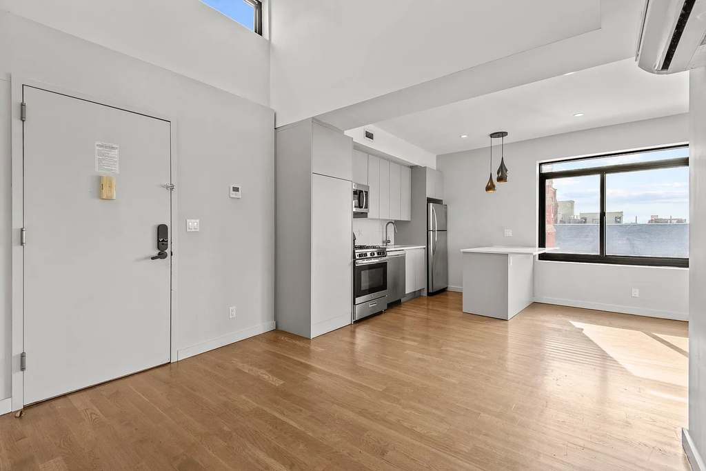 594 Bushwick Avenue - Photo 4