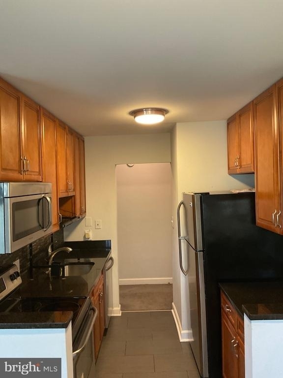 6437 Richmond Highway - Photo 23
