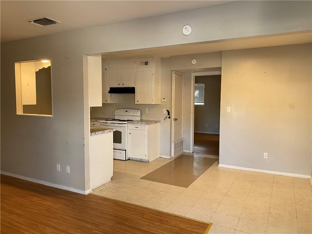1053 Linde Ave - Photo 1