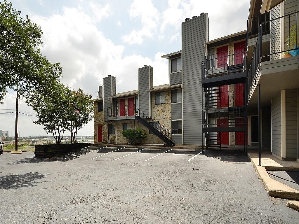 9079 Jollyville Rd - Photo 7