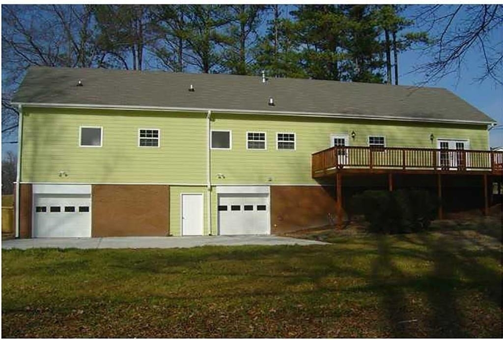 1510 Roberts Drive Se - Photo 2