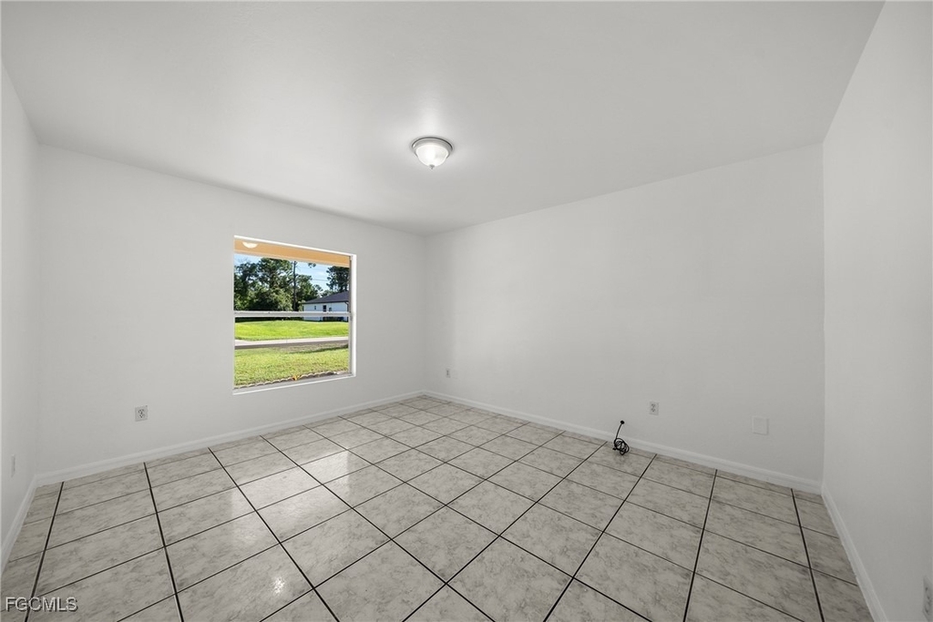4735 30th Street Sw - Photo 16