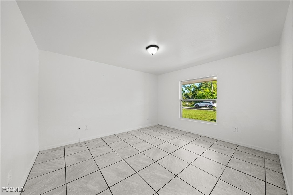 4735 30th Street Sw - Photo 1
