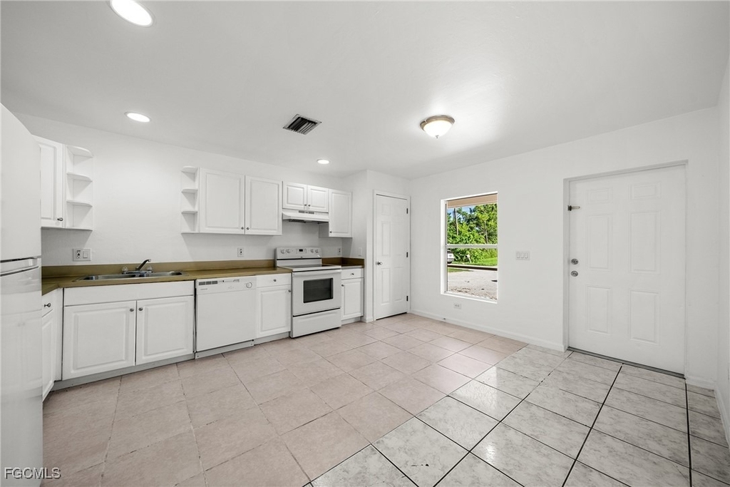 4735 30th Street Sw - Photo 20