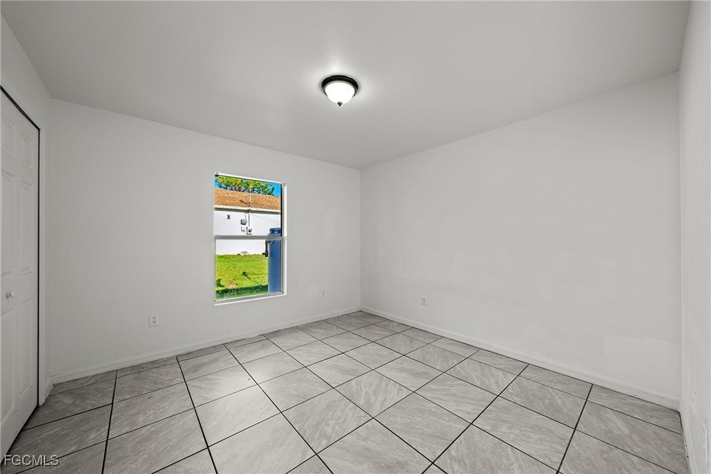4735 30th Street Sw - Photo 11