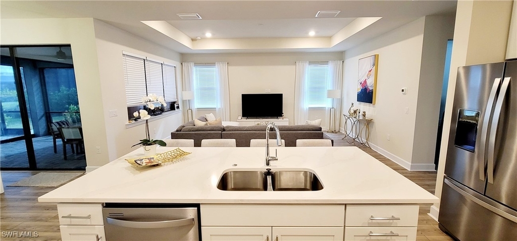 2045 Yellowfin Circle W - Photo 1