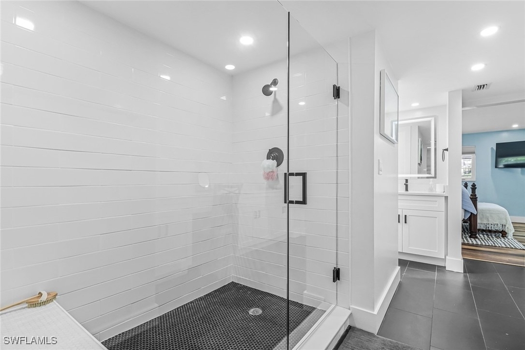 1823 Hurricane Harbor Lane - Photo 17