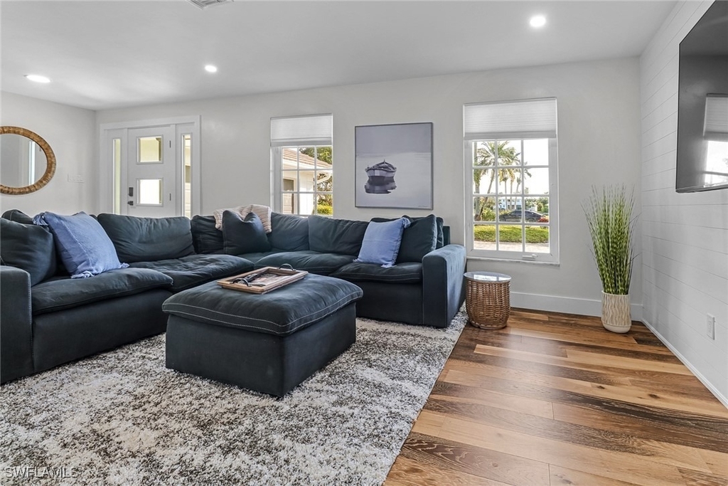 1823 Hurricane Harbor Lane - Photo 5