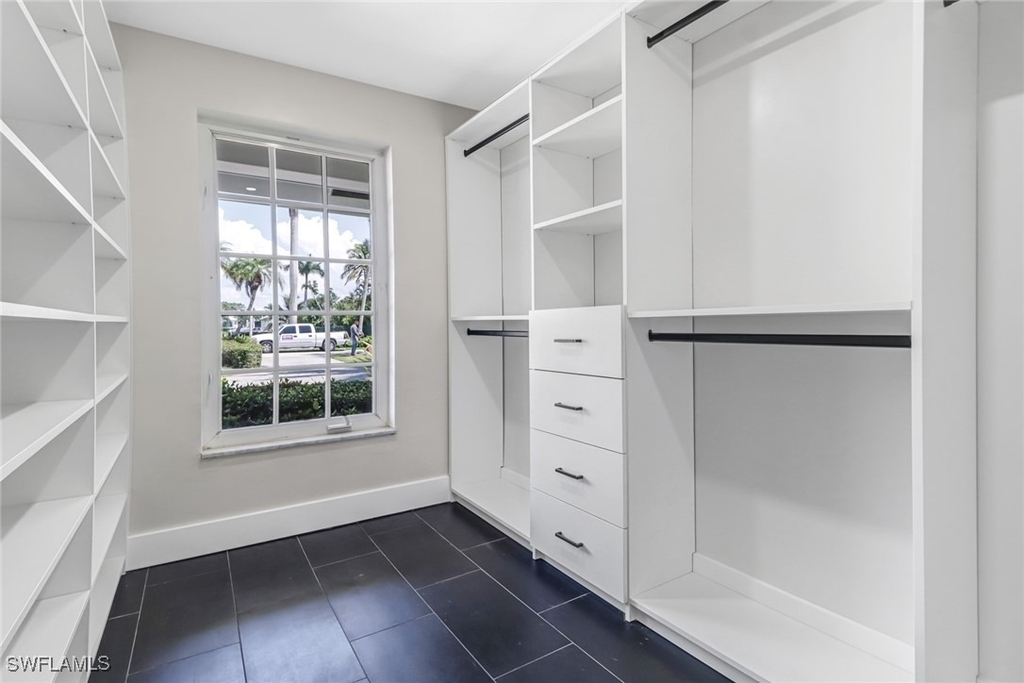 1823 Hurricane Harbor Lane - Photo 18