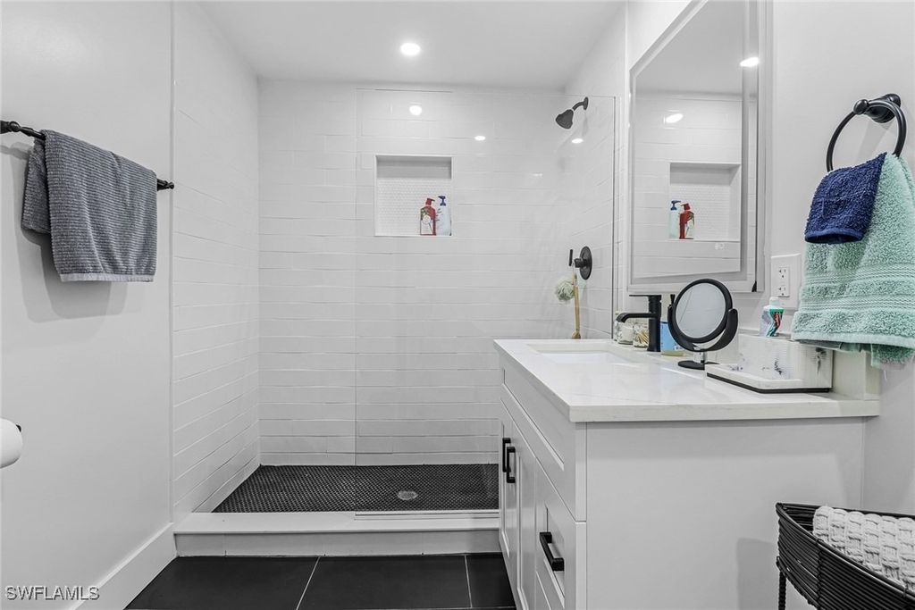 1823 Hurricane Harbor Lane - Photo 21