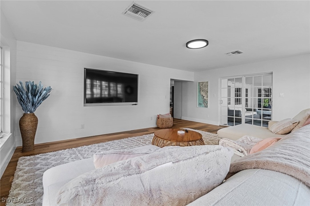 1823 Hurricane Harbor Lane - Photo 12