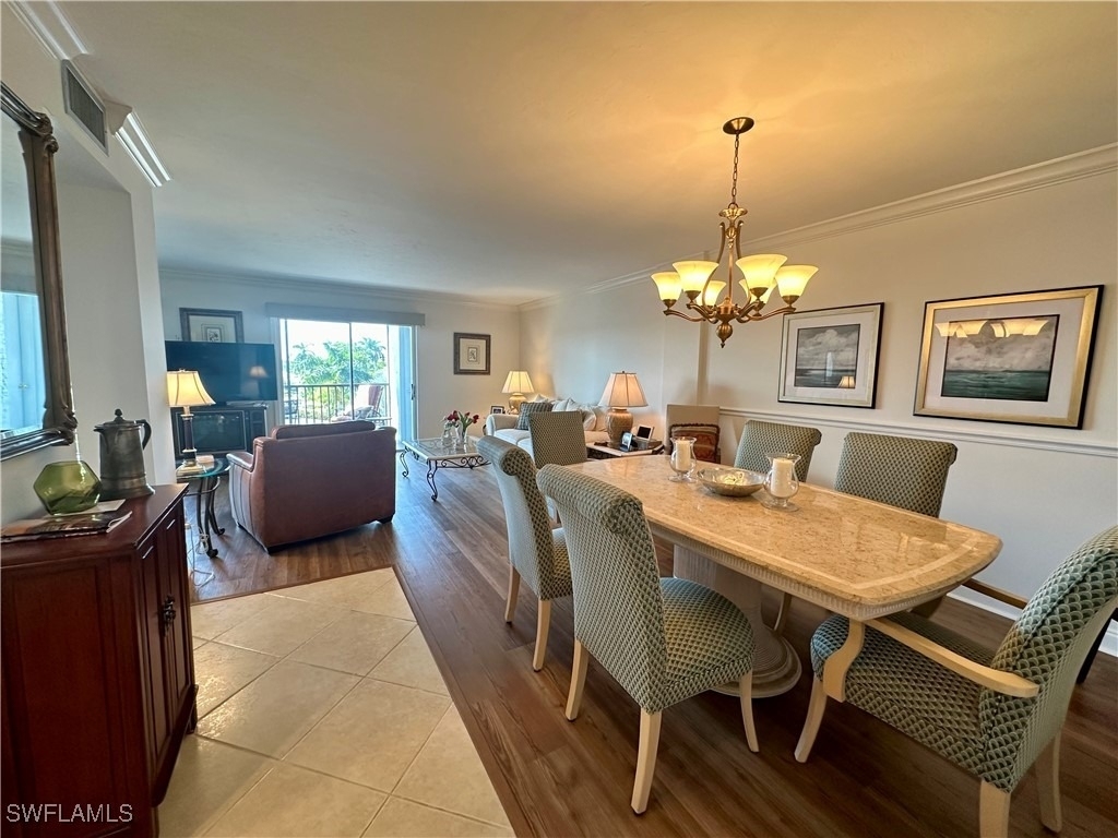 555 Park Shore Drive - Photo 7