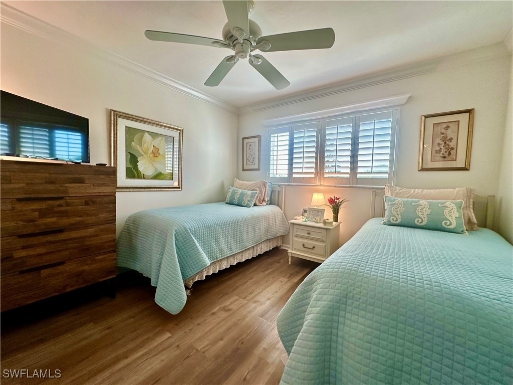555 Park Shore Drive - Photo 29