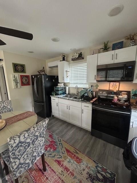 3020 Calhoun Street - Photo 2