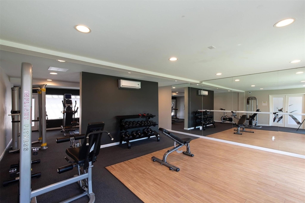 1515 Campbell Road - Photo 4
