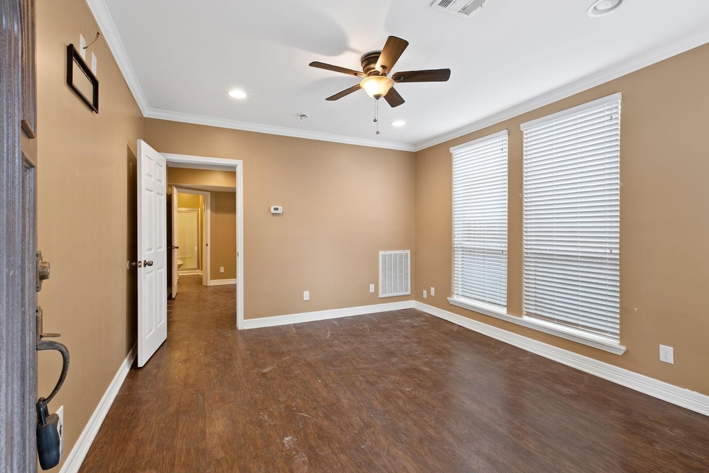 4306 Wilmer Street - Photo 8