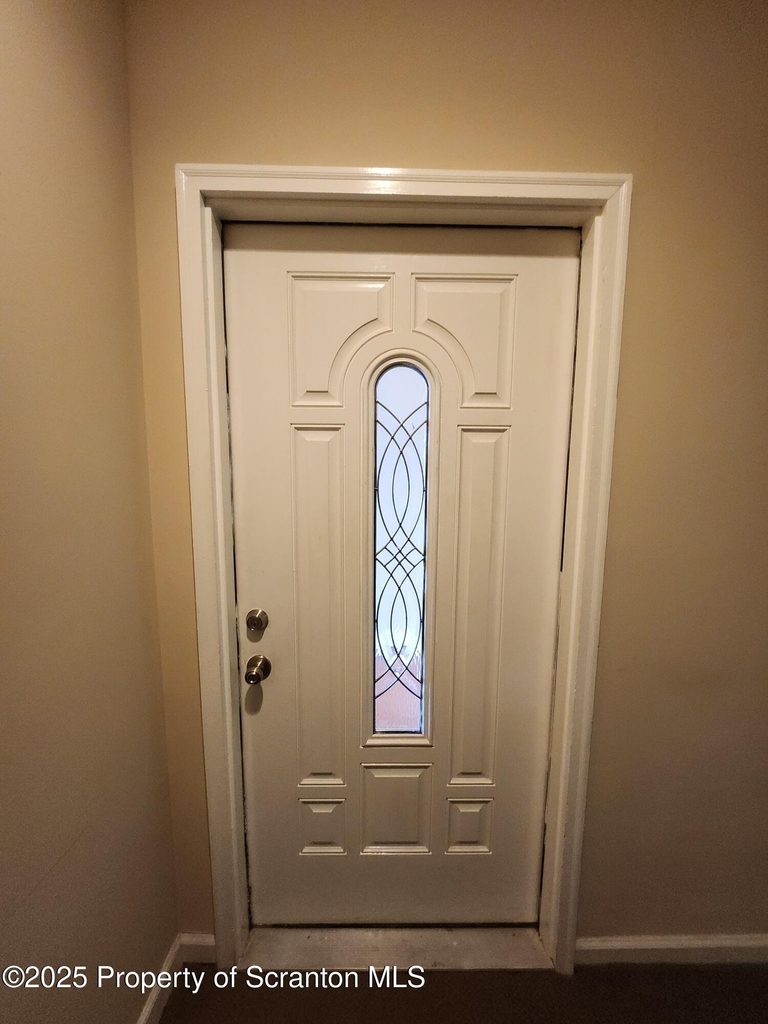 98 N Franklin Street - Photo 1