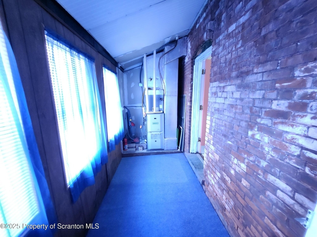 98 N Franklin Street - Photo 22