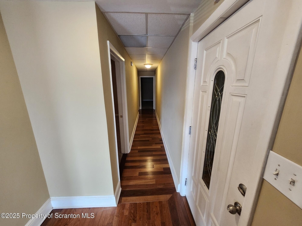 98 N Franklin Street - Photo 11