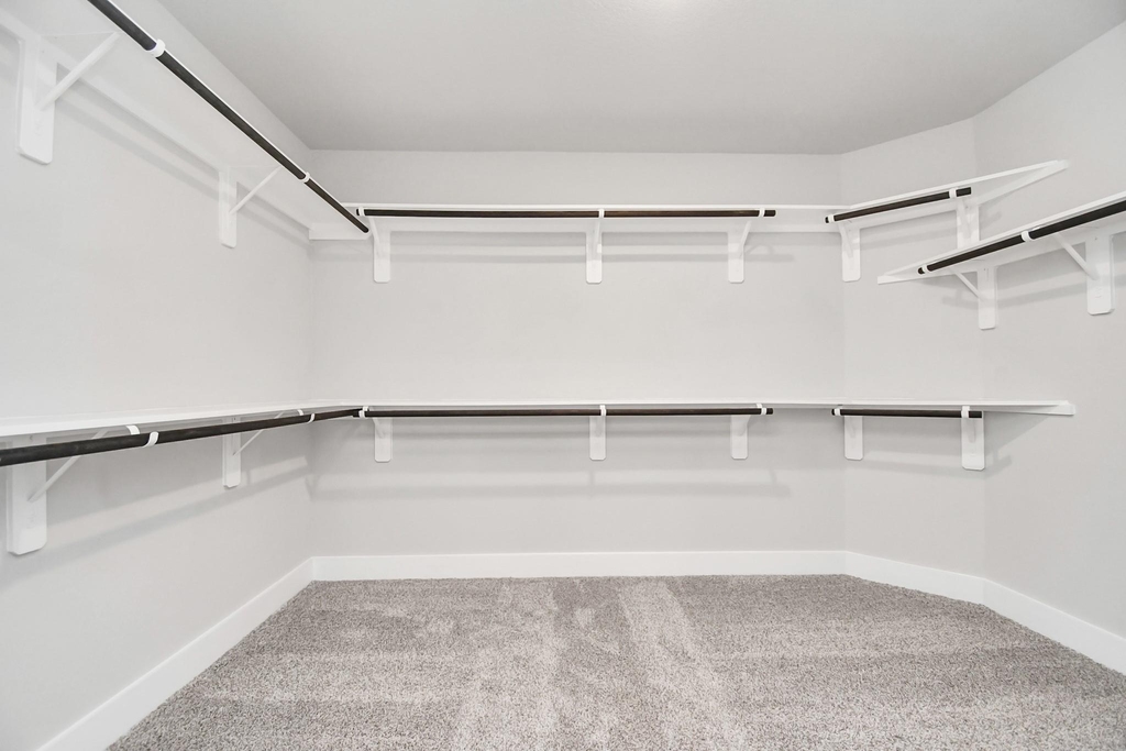 21047 Bay Village Drive - Photo 11