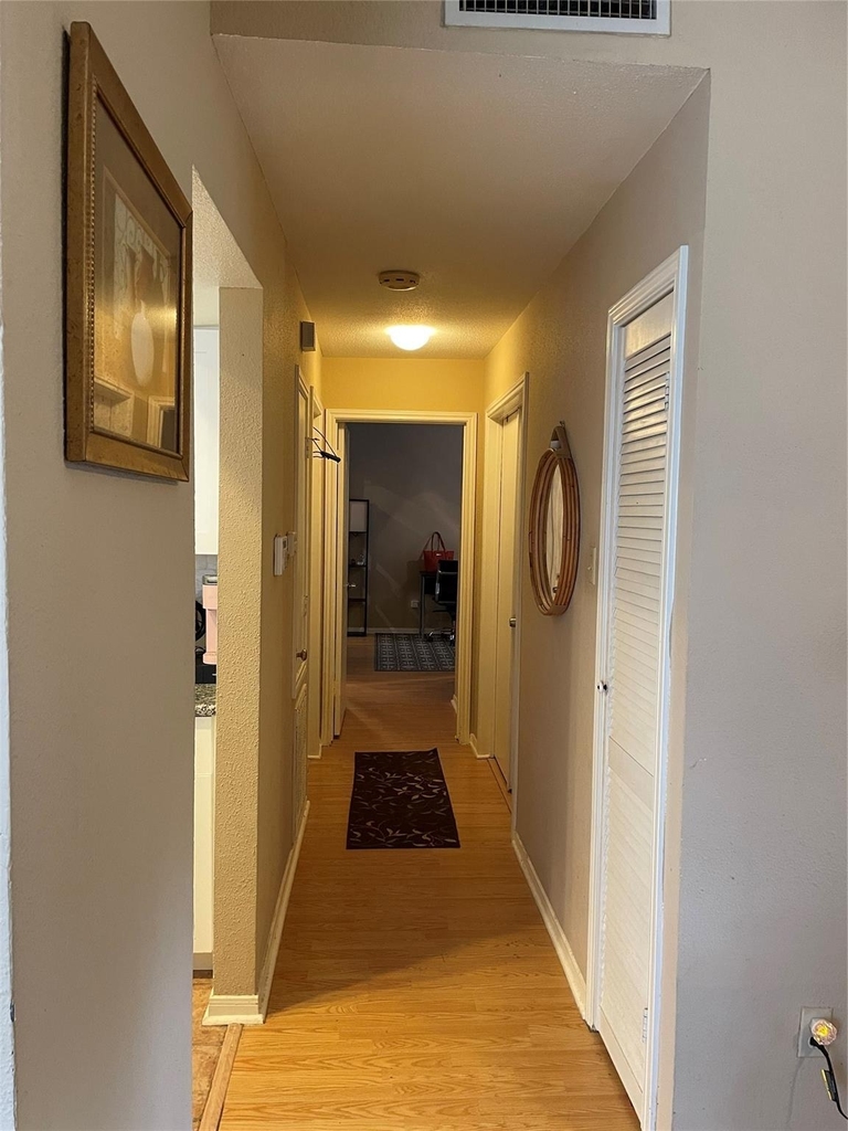 8055 Cambridge Street - Photo 10