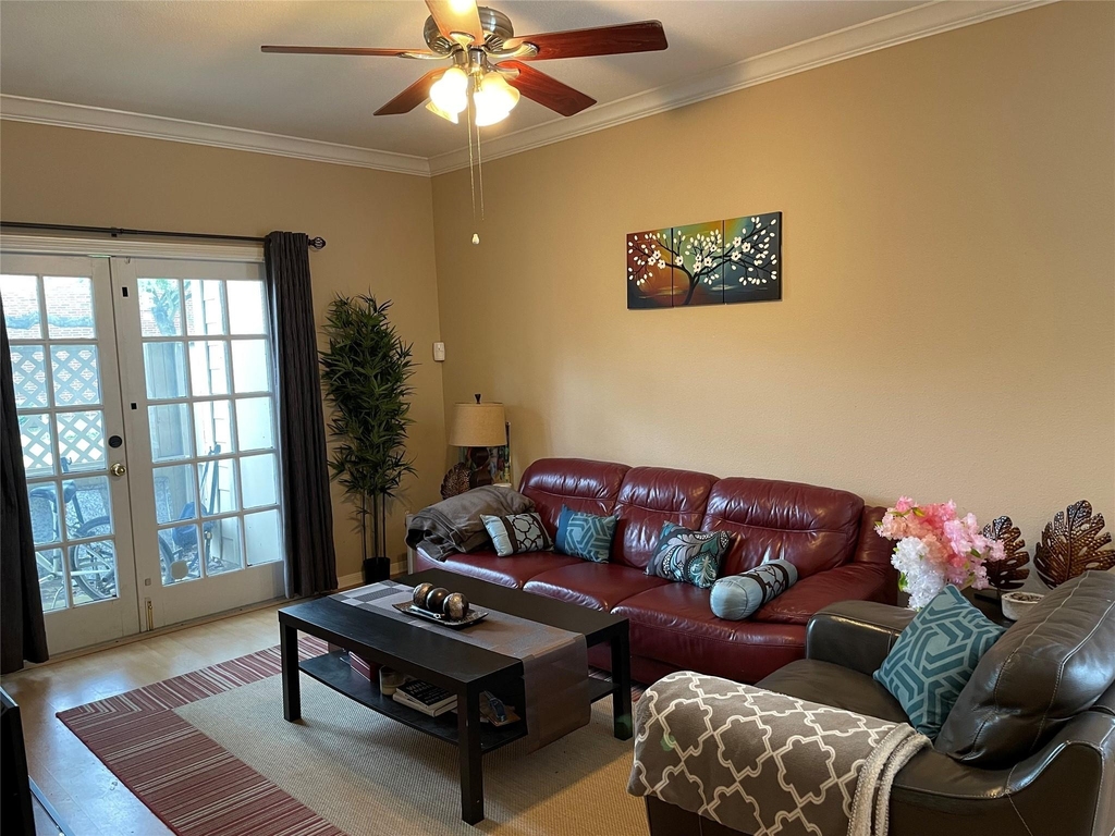 8055 Cambridge Street - Photo 2