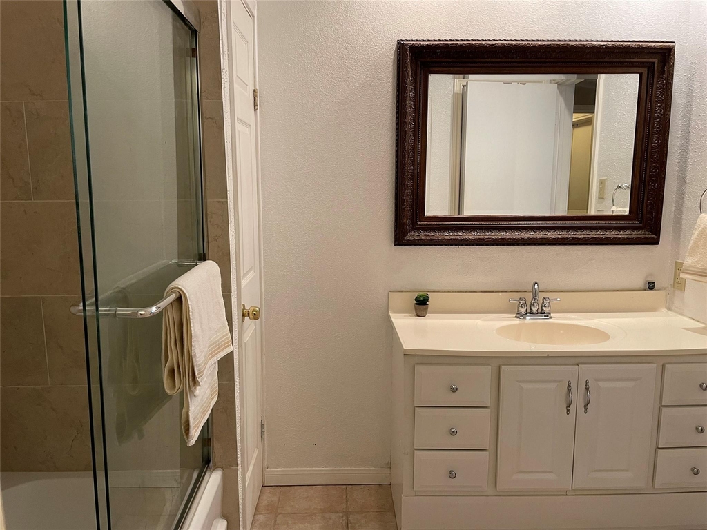 8055 Cambridge Street - Photo 19