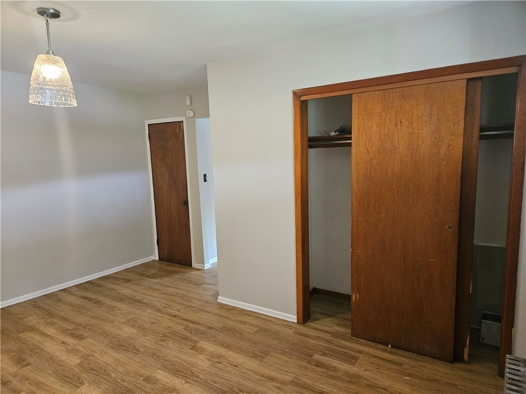 537 6th St - Photo 8