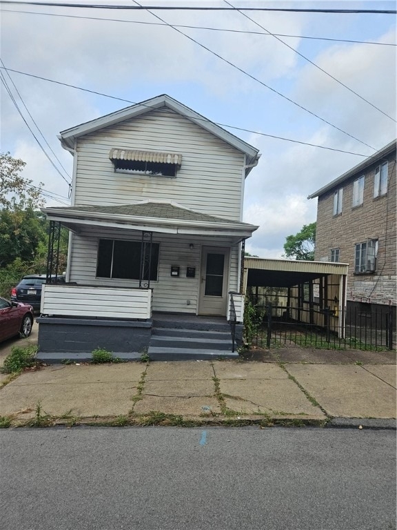 537 6th St - Photo 0