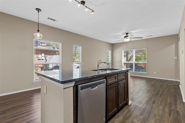 427 Jannie Street - Photo 9