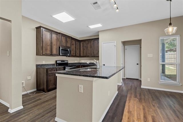 427 Jannie Street - Photo 3