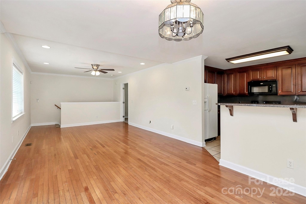 1005 Rainbow Drive - Photo 6