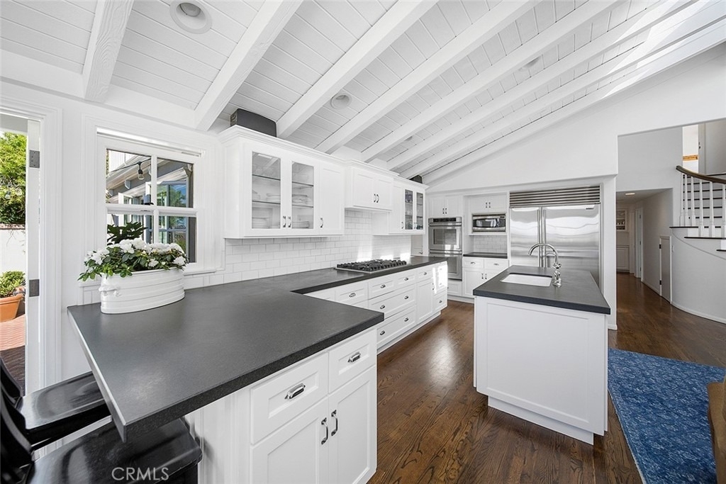 806 Emerald Bay - Photo 9