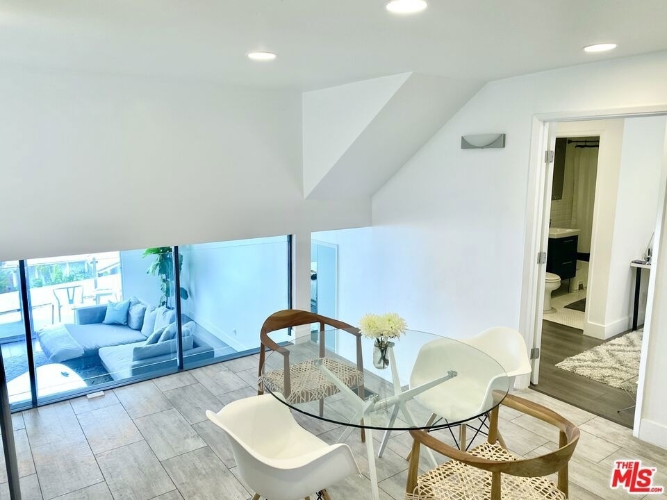 18203 Coastline Drive - Photo 8