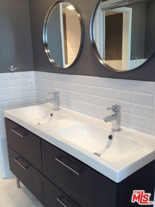 18203 Coastline Drive - Photo 14