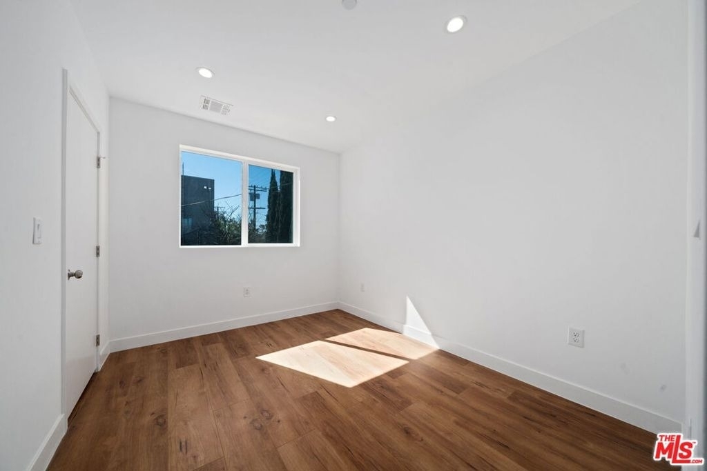 6338 Beck - Photo 6