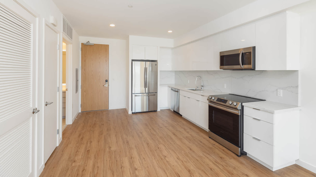 2000 Ardent Way - Photo 4