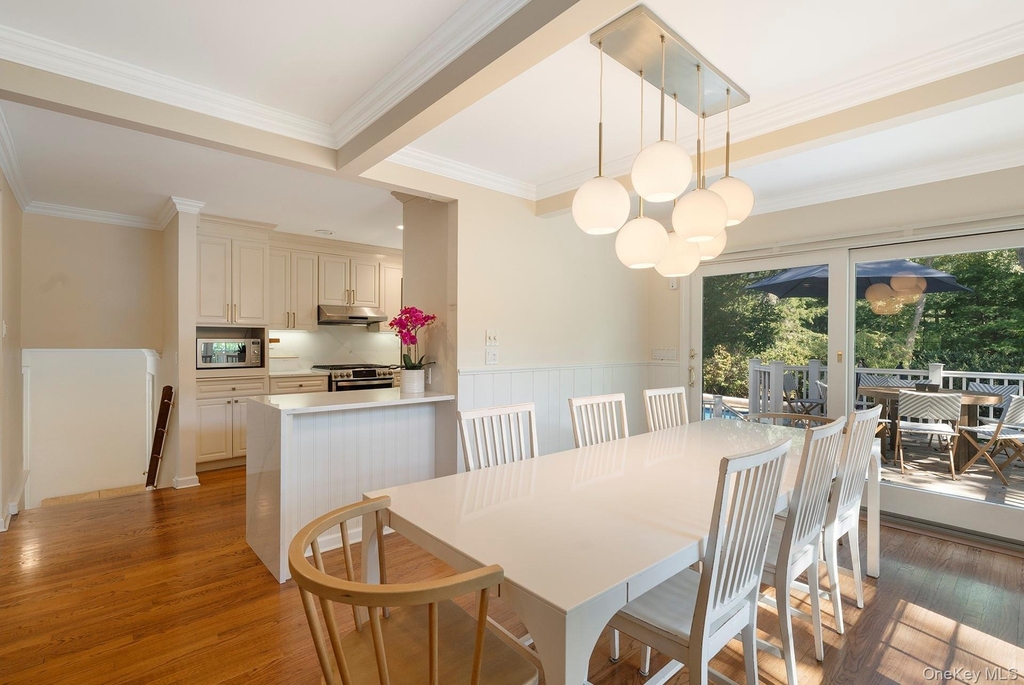 44 Midhampton Avenue - Photo 8