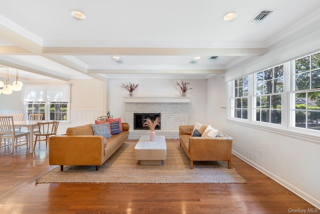 44 Midhampton Avenue - Photo 6