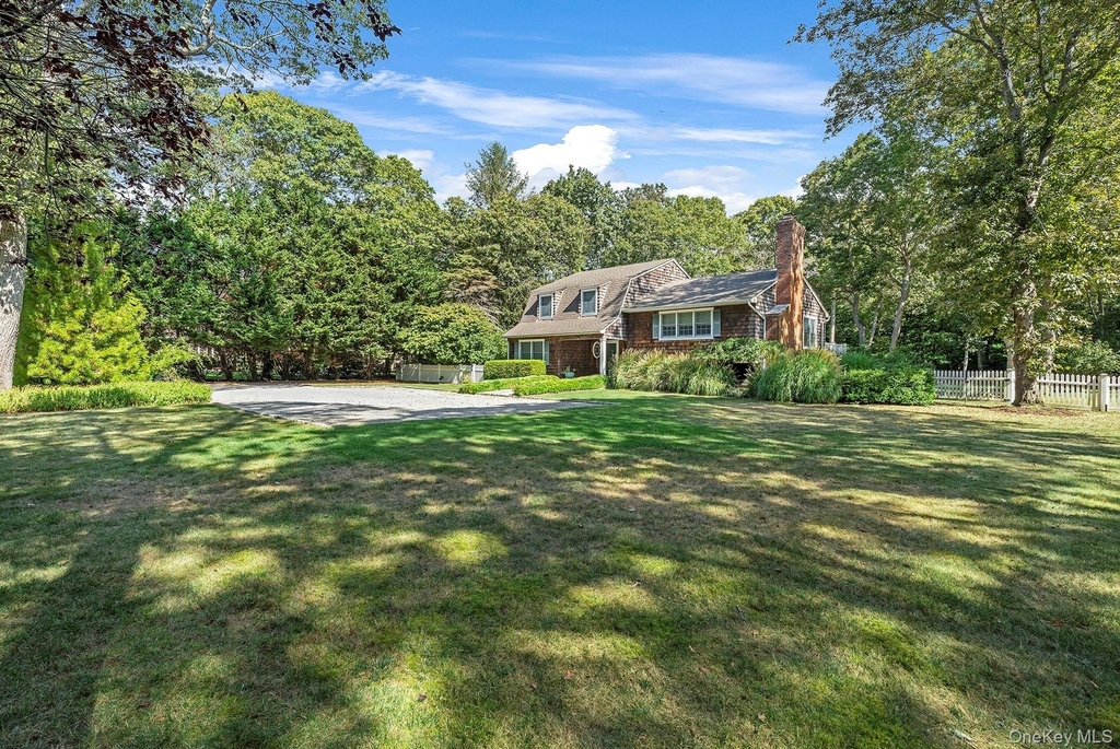 44 Midhampton Avenue - Photo 1