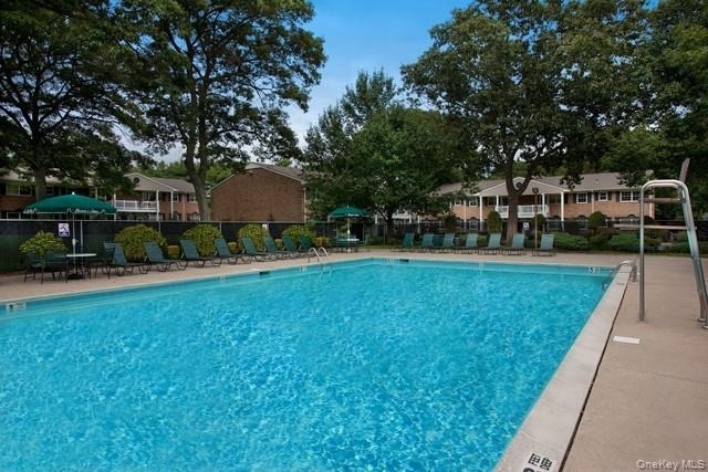 111 College Road - Photo 0