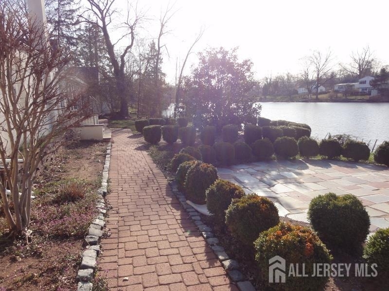 45 N Lakeside Drive - Photo 5
